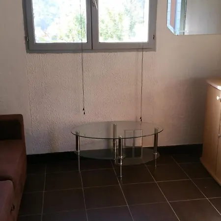 Studio Au Calme Dans Un Ecrin De Verdure *